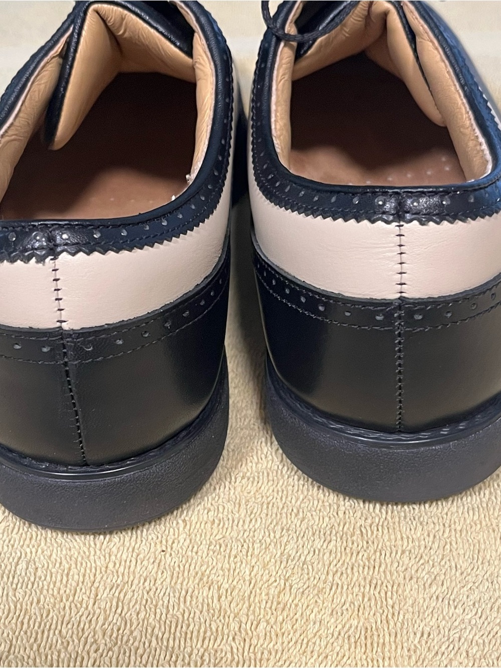 NEW FootJoy Europa Women’s Golf Shoes Sz 10 Black Beige Wingtip Oxford Leather - Picture 5 of 8